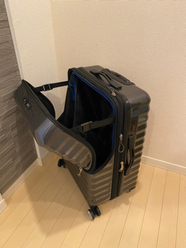 【新品未使用】スーツケース　約60L