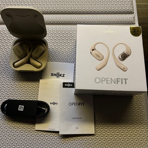 【美品】SHOKZ  OPENFIT(ベージュ) FOCAL POINT T910 ワイヤレスイヤホン　空気伝導