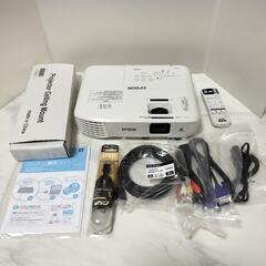 EPSON EB-W05 プロジェクター+ リモコン・ケーブル類、天吊り金具