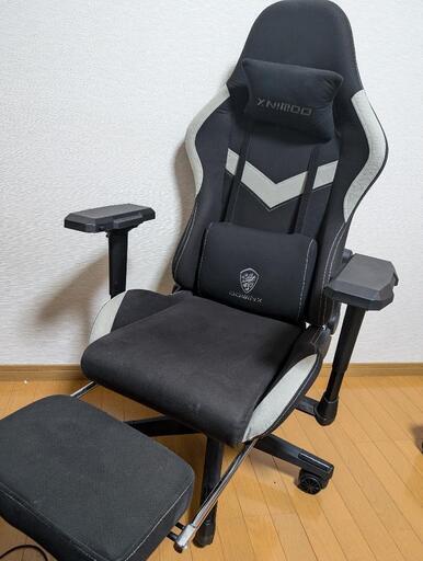 ゲーミングチェア