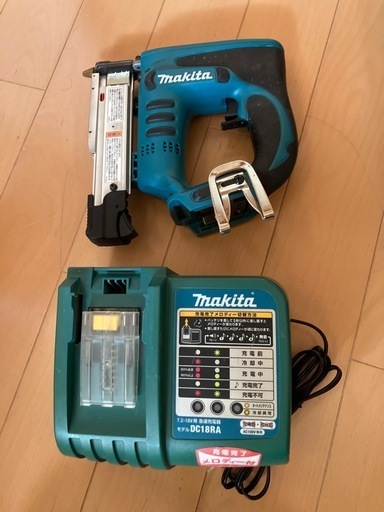 マキタ ピンタッカ　PT350D
