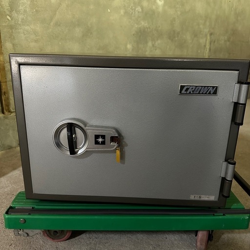 CROWN 特殊マグネットロック式 耐火金 KM-30 金庫