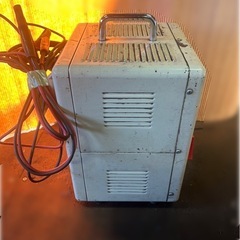 バンザイ 多連結 バッテリー充電器 EM－20UD