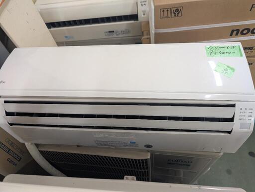 取付込2017年式6,3k18-20畳200v 分解洗浄済　富士通