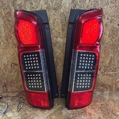 日産NV350純正テールランプフルLED加工ウィンカーシーケンシャルアクリル加工