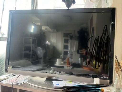 シャープ　AQUOS  テレビ