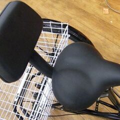 三輪自転車 7段切替 カゴ 簡易LEDライト付き 3輪自転車 サドルに背もたれ有 ブラック 黒 メーカー無記載 札幌市 厚別区