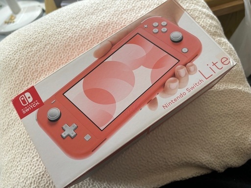 Nintendo Switch L\night  コーラル