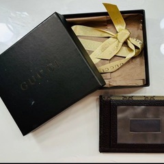 GUCCI パスケース