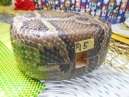R15現品販売　9.980円　蛇皮強化(二重張)型チーガ(三線胴)　貴方だけの三線を創ろう