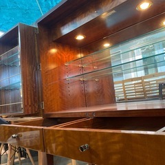 ドマーニ　カリモク　ミニバー　ディスプレイ棚　ライト付き