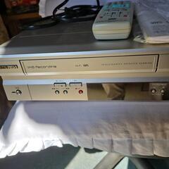 MITSUBISHI　VHS/DVDレコーダー