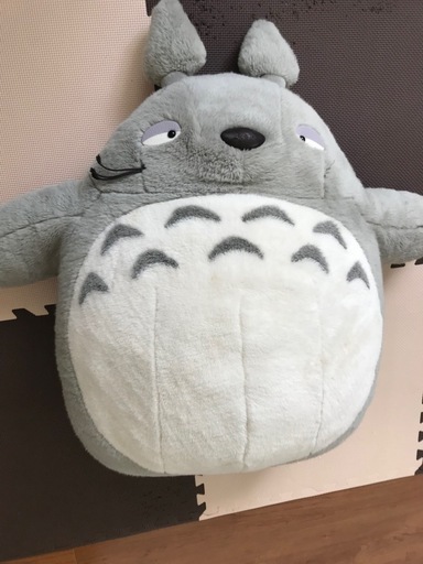 トトロのぬいぐるみ