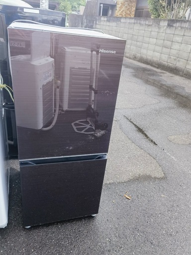 冷蔵庫.2022年,15000円.Hisense.135L
