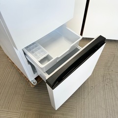 【超美品‼️】ハイセンス 2023年製 135Lノンフロン冷凍冷蔵庫 2段冷凍室 自動霜取り エディオンモデル ホワイト♪