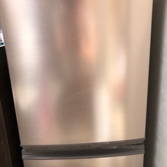 ⭕️1.5人暮らしに大活躍！SHARP   つけかえどっちもドア採用　冷凍冷蔵庫