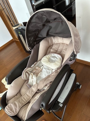 Applica  ハイローチェアオートプレミアム