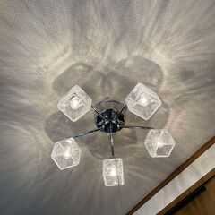 【美品】ガラス５灯シャンデリア