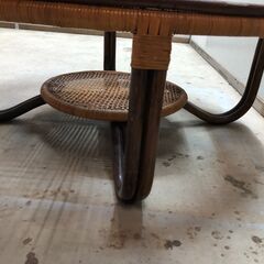 糸島市内 送料無料】 ラタン 丸テーブル ガラス天板 サイドテーブル 藤