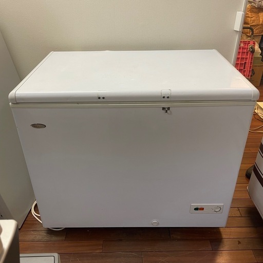 【中古】冷凍ストッカー ハイアール JF-NC319A 業務用 冷凍庫
