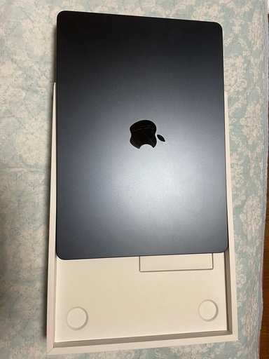 MacBook Air 13.6インチ 2022 M2 16GB 1TB