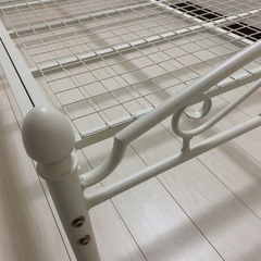 セミダブルベッドフレーム　　