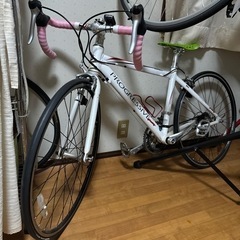 値下げしました❗️¥26000→¥20000クロスバイク 女性にオススメです