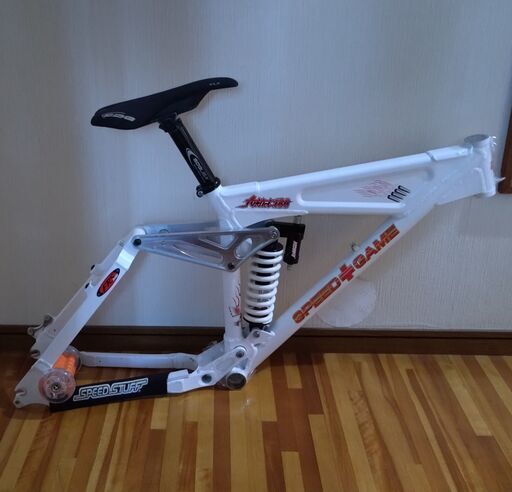 SPEEDGAME ADDICT 180 フレーム　美品