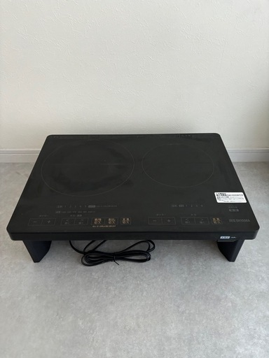 [半額以下]2口IHコンロ 脚付き  アイリスオーヤマ