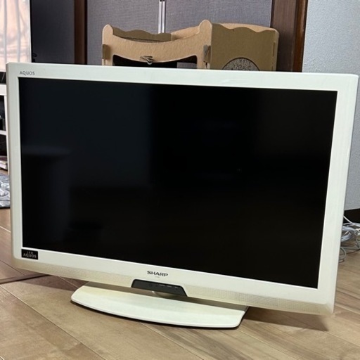 2011年製32v　SHARP AQUOS TV