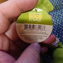 未使用　新品　袋入りやタグ付き　カエルのぬいぐるみ　人形？　４個　　　Frog and Toad Crocodile Creek-  BOOK friends       La Villa de pickles     