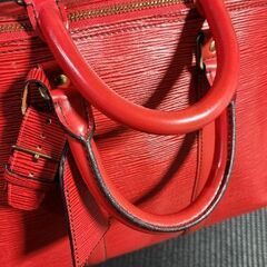 ※9/22まで　ルイヴィトン　大容量バッグ　赤色　ボストンバッグ 9/22まで ルイヴィトン 大容量バッグ 赤色 ボストンバッグ