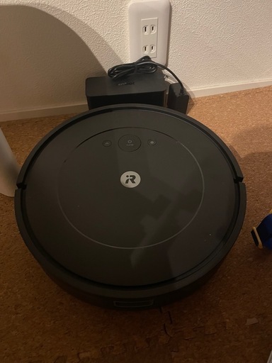 ロボット掃除機 床拭き 水拭き ルンバ Roomba combo Essential robot アイロボット 公式  お掃除ロボット 掃除ロボット 拭き掃除 自動 強力吸引 自動充電 薄型 掃除機 irobot roomba  日本 国内 正規品 メーカー保証