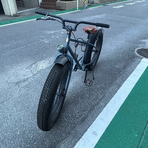 【最終価格】　ファットバイク　本革　自転車　タイヤ