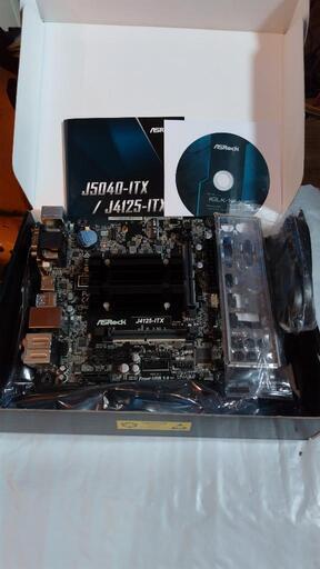 ASROCk マザーボード　8gbメモリ付き