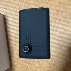 多少の値引きは可能ですドライブレコーダー付きナビ、美品ですワンセグ付き1万円