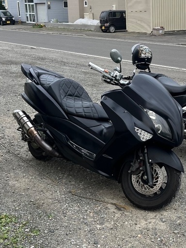 マジェスティ250 4d9→決まりました