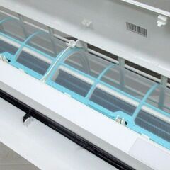 ②東芝　ルームエアコン　RAS-2219TM　2019年　おもに6畳