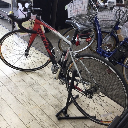GIANT/DEFY  ジャイアント　700Cロードバイク　ギア付き
