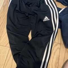 adidas ジャージ 下130 黒