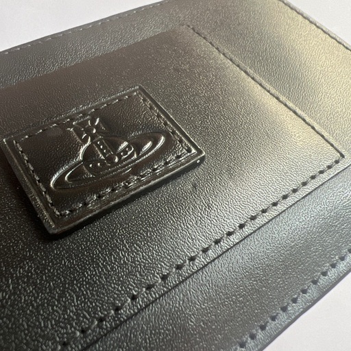 ヴィヴィアンウエストウッド フラグメントケース 長財布