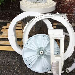 洗濯機の分解クリーニング行っています！配送設置込み　ハーブリラックス4.5K洗濯機　2018年製　分解クリーニング済み！！