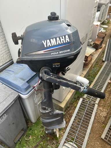 ヤマハYAMAHA 4スト2馬力船外機　ジャンク