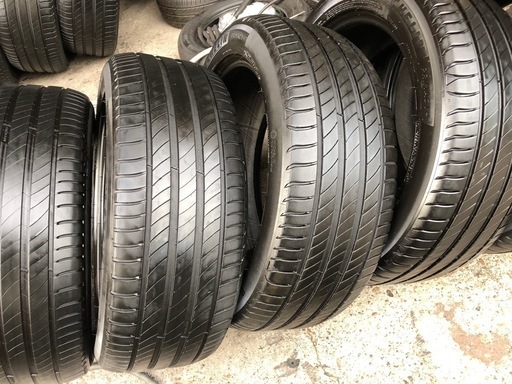 中古215/50R17ミシュラン取り付け無料