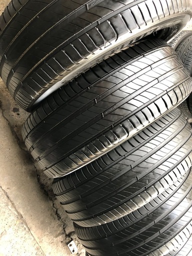 中古215/50R17ミシュラン取り付け無料