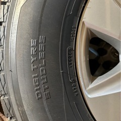 決まりました】プラド ランクル スタッドレスタイヤ DUNLOP 265/70R17 