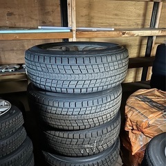決まりました】プラド ランクル スタッドレスタイヤ DUNLOP 265/70R17 