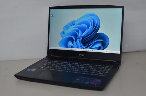 中古良品 MSI KATANA 15 B12VEK ゲーミングノートパソコン core i7-12650H メモリ16GB SSD512GB+SSD2TB RTX4050 Windows11