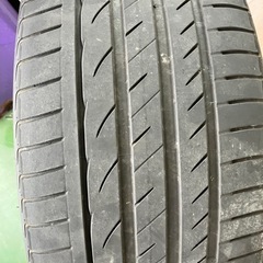 235/35R19ラウフェン2本