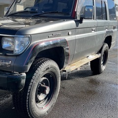 265 70 R17 BLIZZAK DM-V3 FJクルーザー　ランクル　78プラド